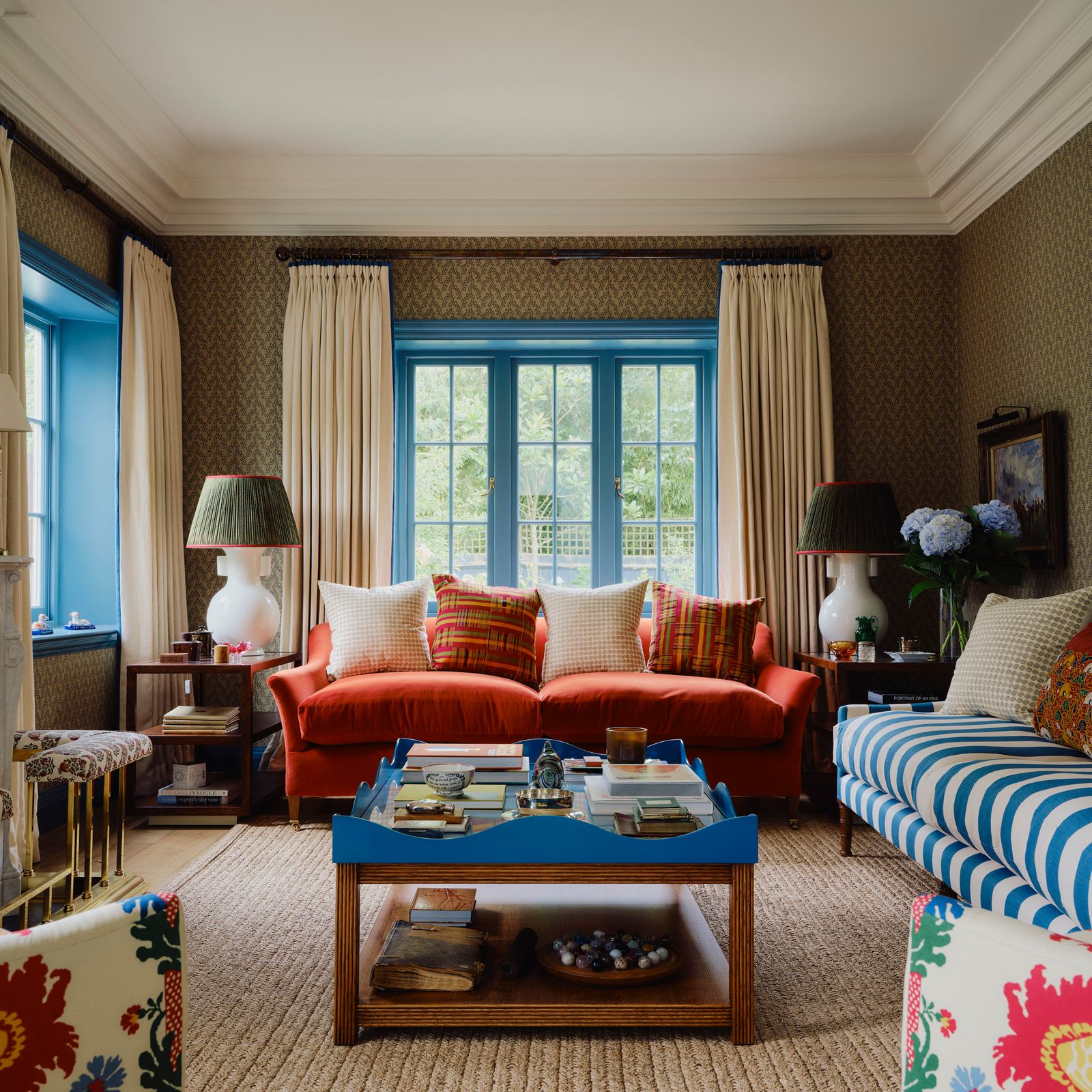 Why your window frames don’t have to be white