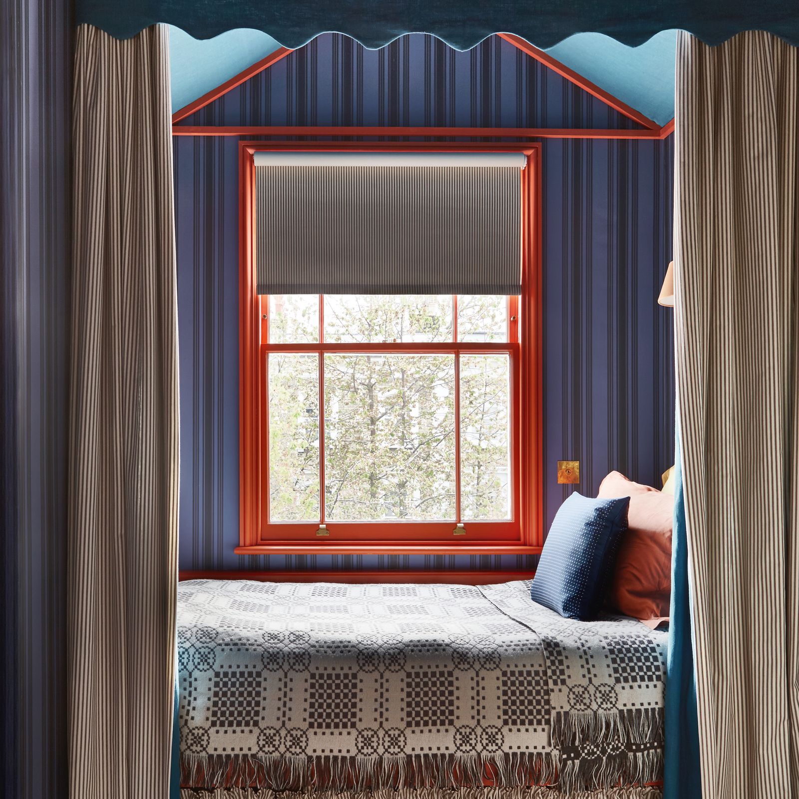 How to make the most of a box bedroom