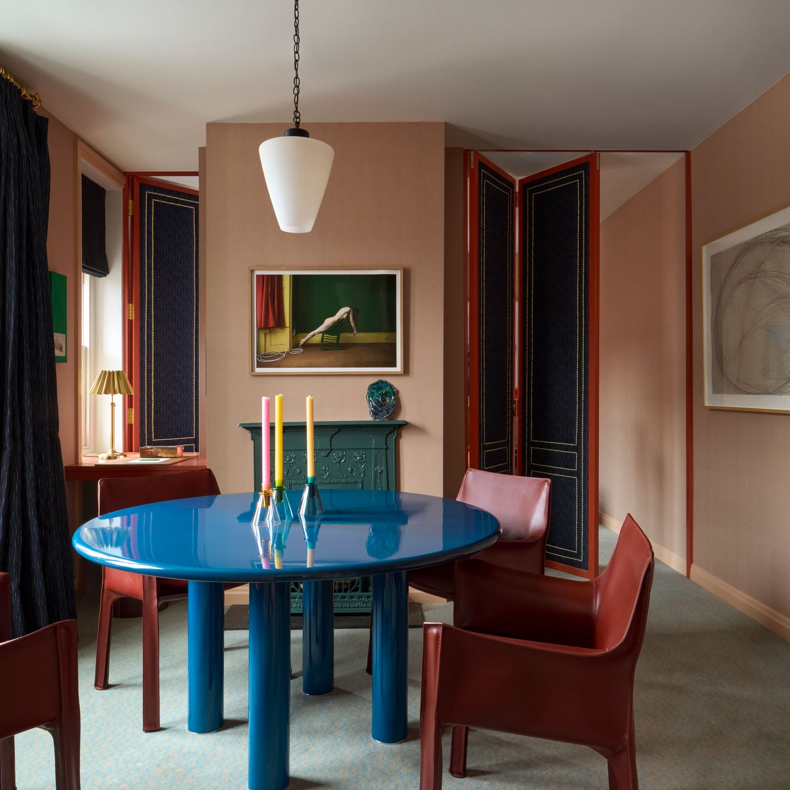A Marylebone pied-à-terre with a colourfully chic interior by Waldo Works
